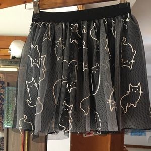 Ghost Kitty tulle skirt. Cat & Jack size 7/8. Never worn.